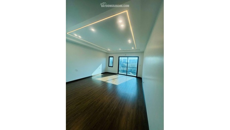 Bán nhà phân lô Ngọc Thụy 50m², 6 tầng thang máy, gara ô tô – gần Trường Quốc tế, giá 11.2 tỷ